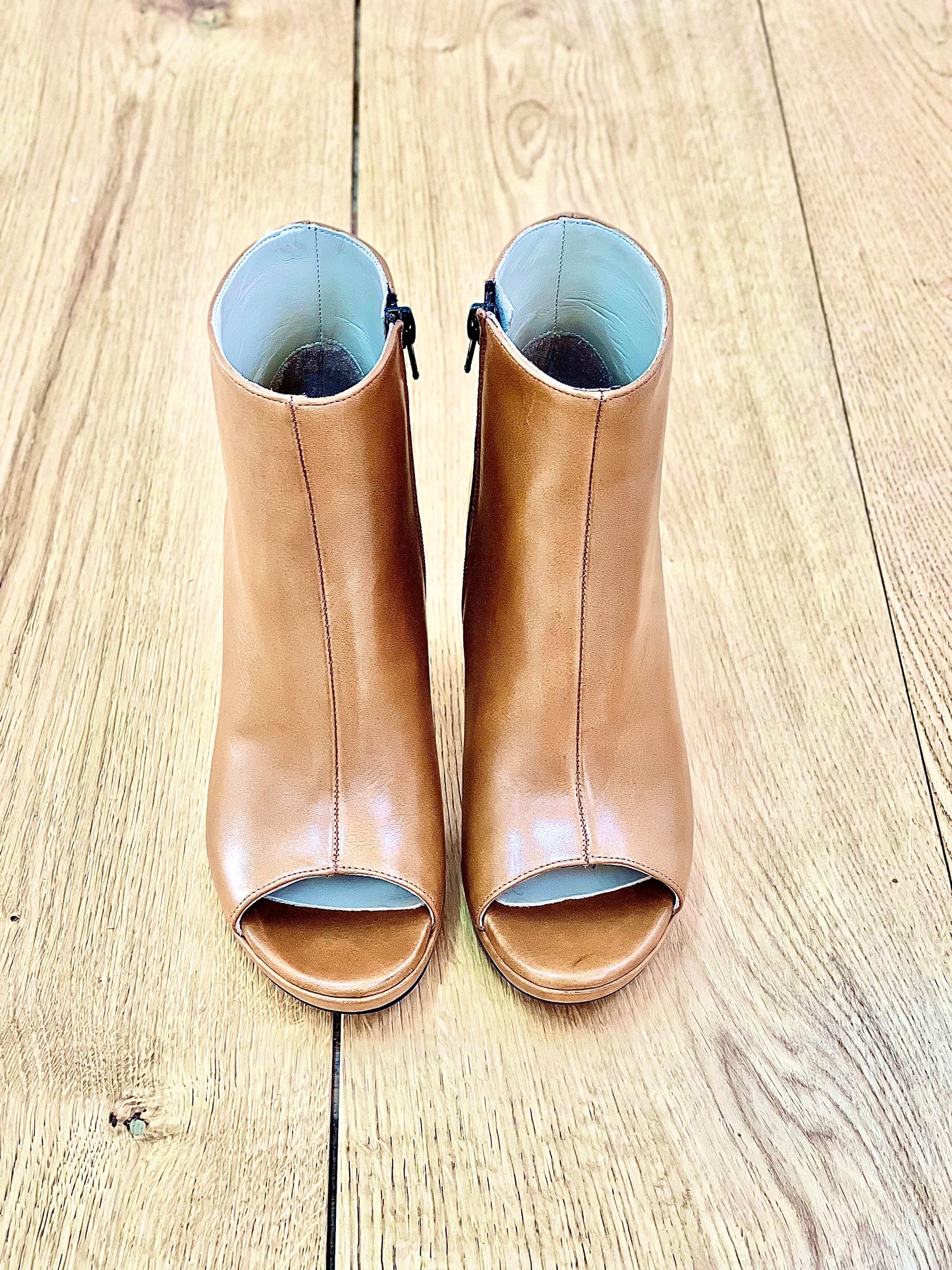 ΑΜΑΖΟΝΙΑ ΚΟΝΙΑΚ