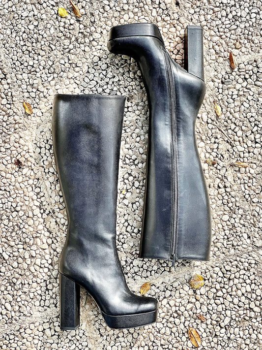 ΜΑΥΡΟ ΘΙΒΕΤ