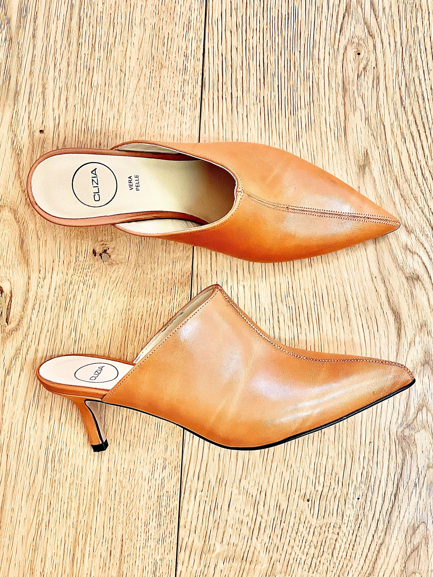 PAMELA ΔΕΡΜΑΤΙΝΟ