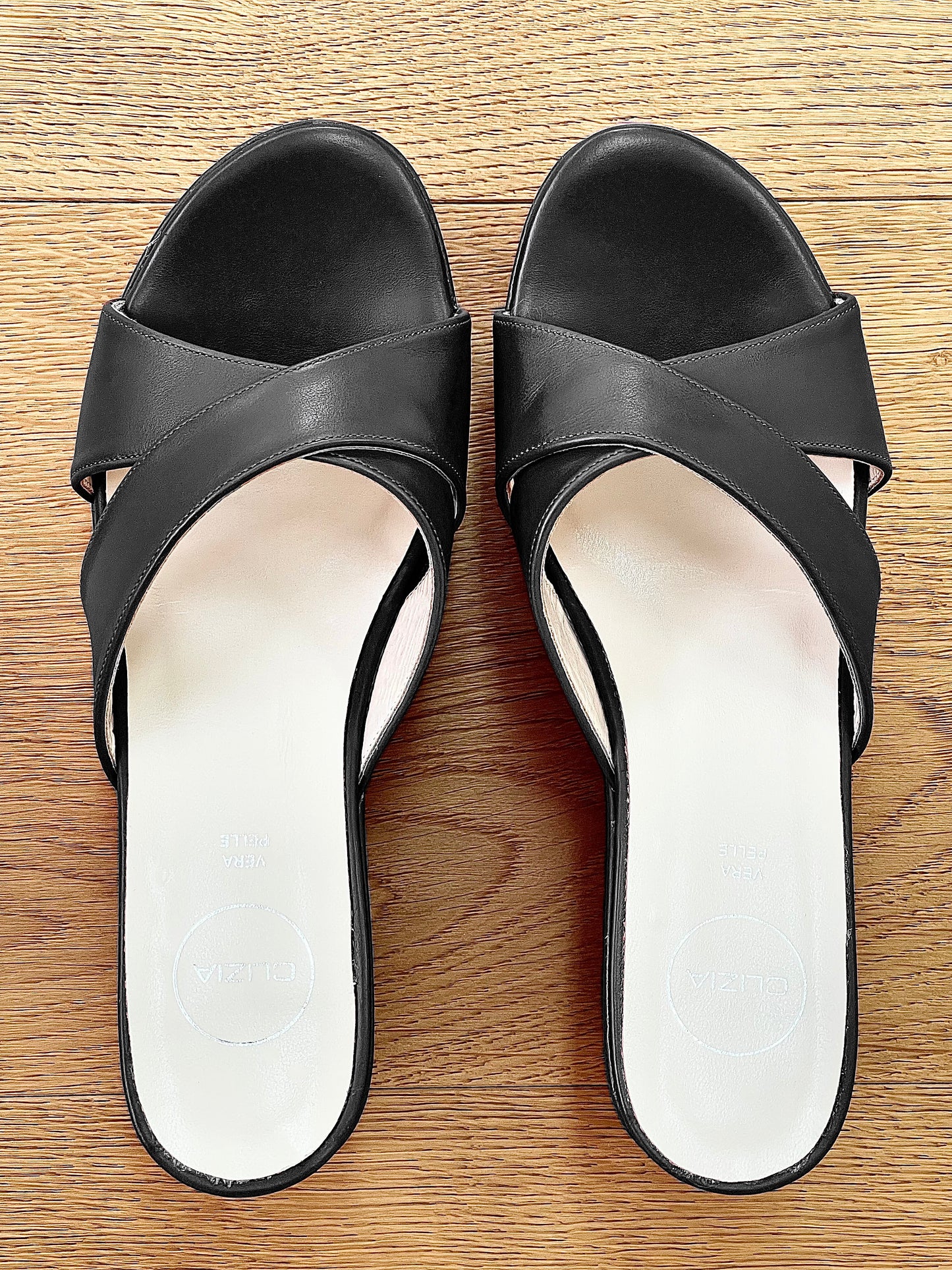 DAGO LEATHER BLACK