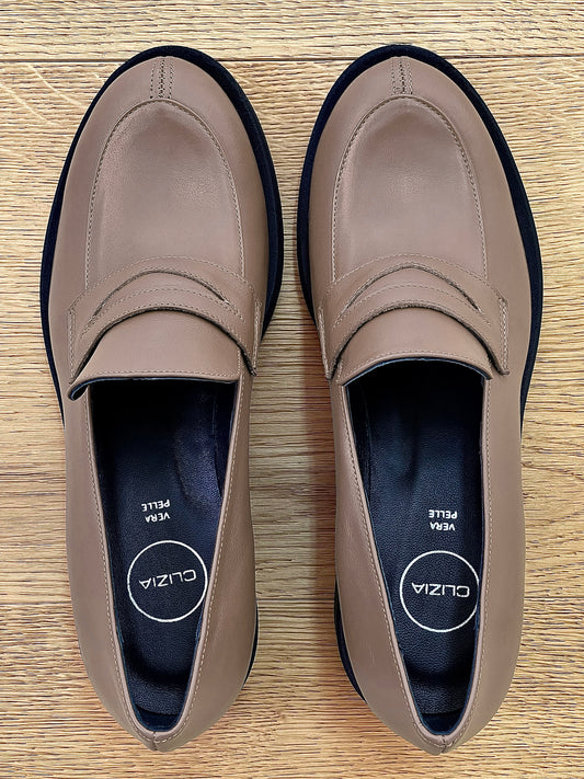 NELLY TAUPE LEATHER