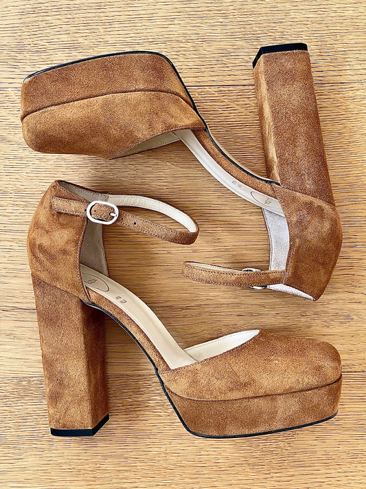 IKO SUEDE LEATHER