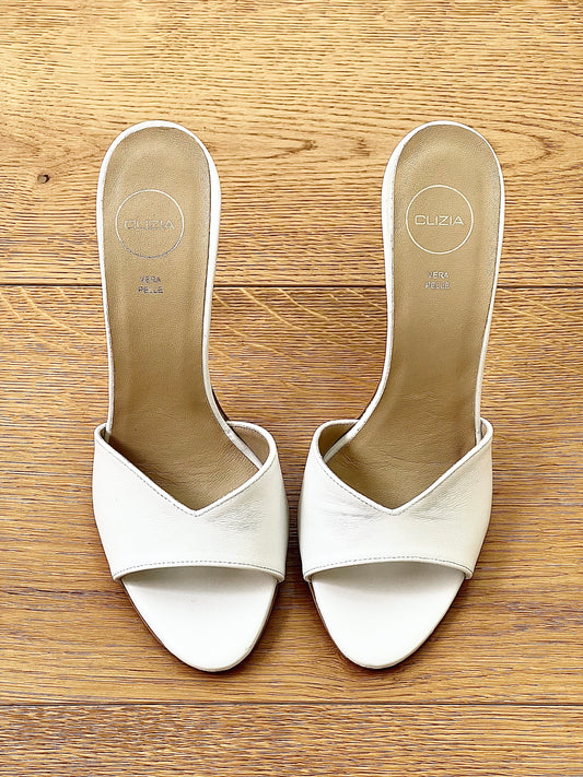 CHEERFUL WHITE LEATHER