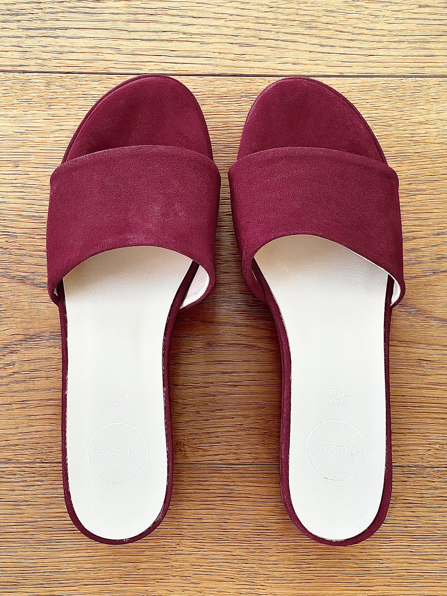 ARON BURGUNDY SUEDE