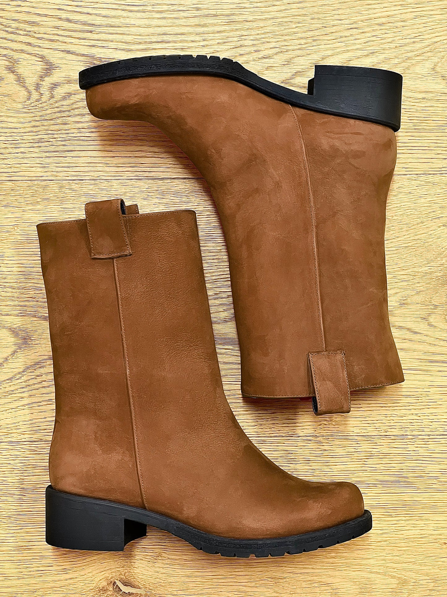 ATLAS NUBUCK COGNAC