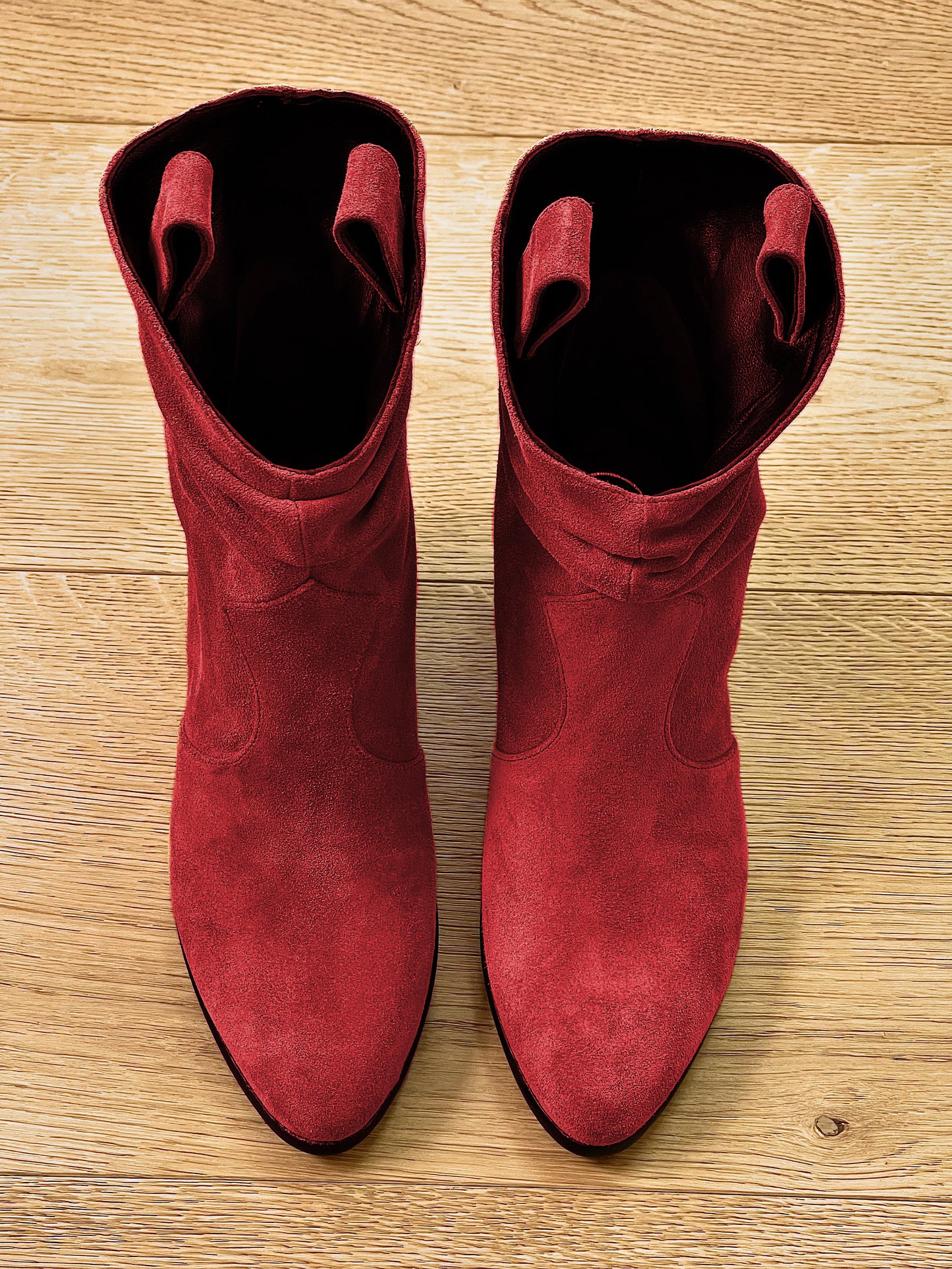 NEMO RED SUEDE