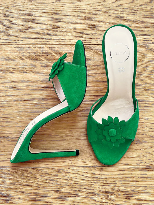 VERY GREEN SUEDE
