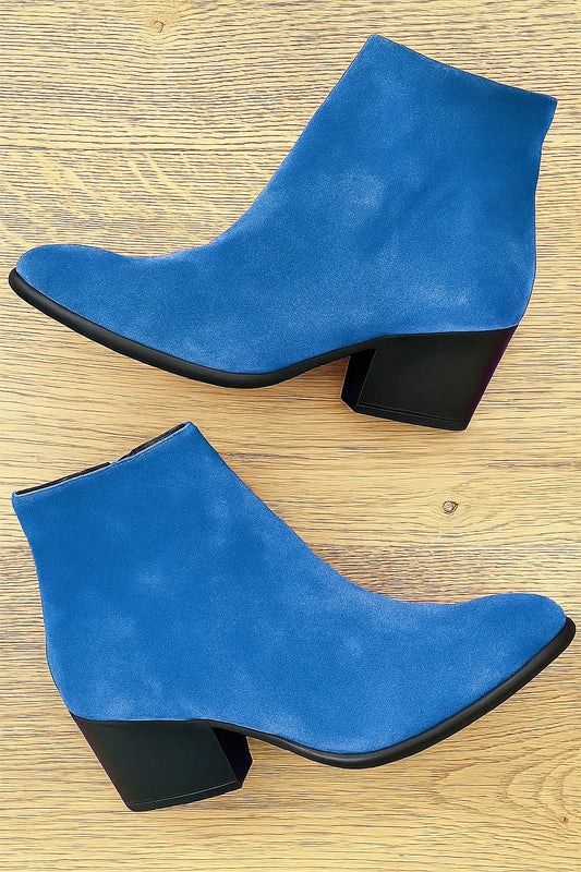 ELISABET SUEDE BLUETTE