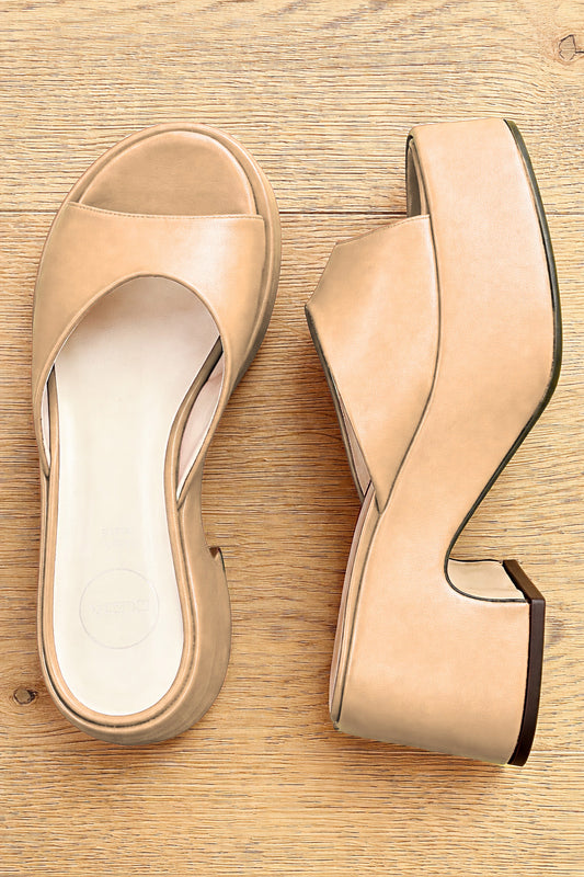 JACKIE BEIGE LEATHER