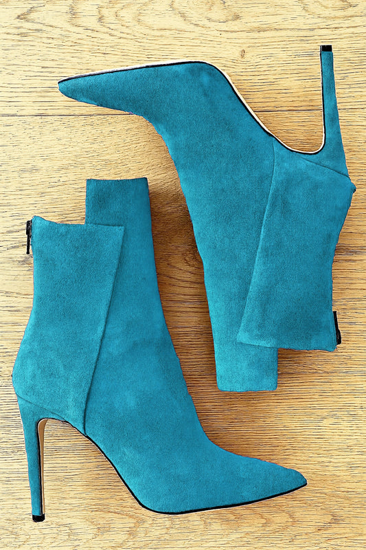 LEVEL BLUE SUEDE