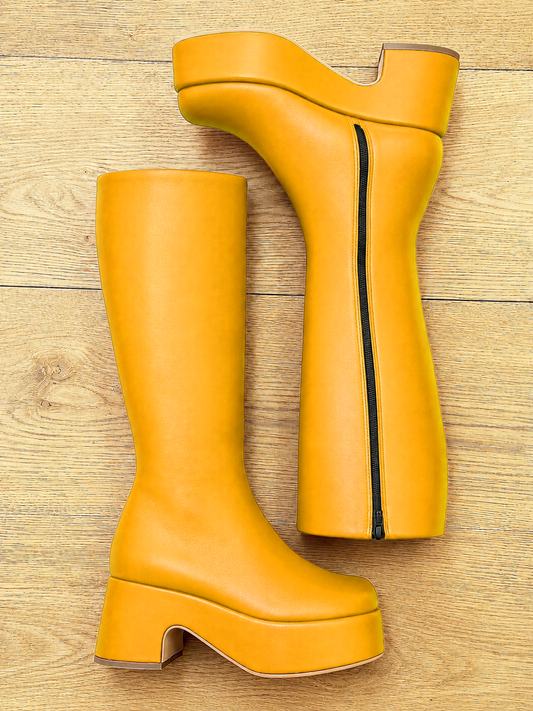 CLARK OCHRE LEATHER