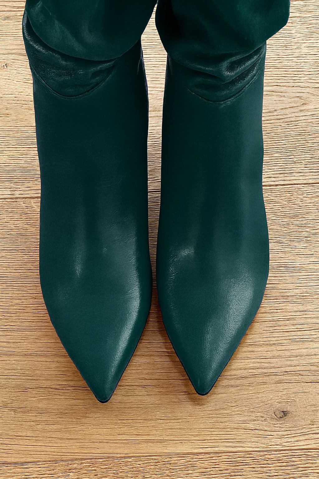 NENA LEATHER BOTTLE