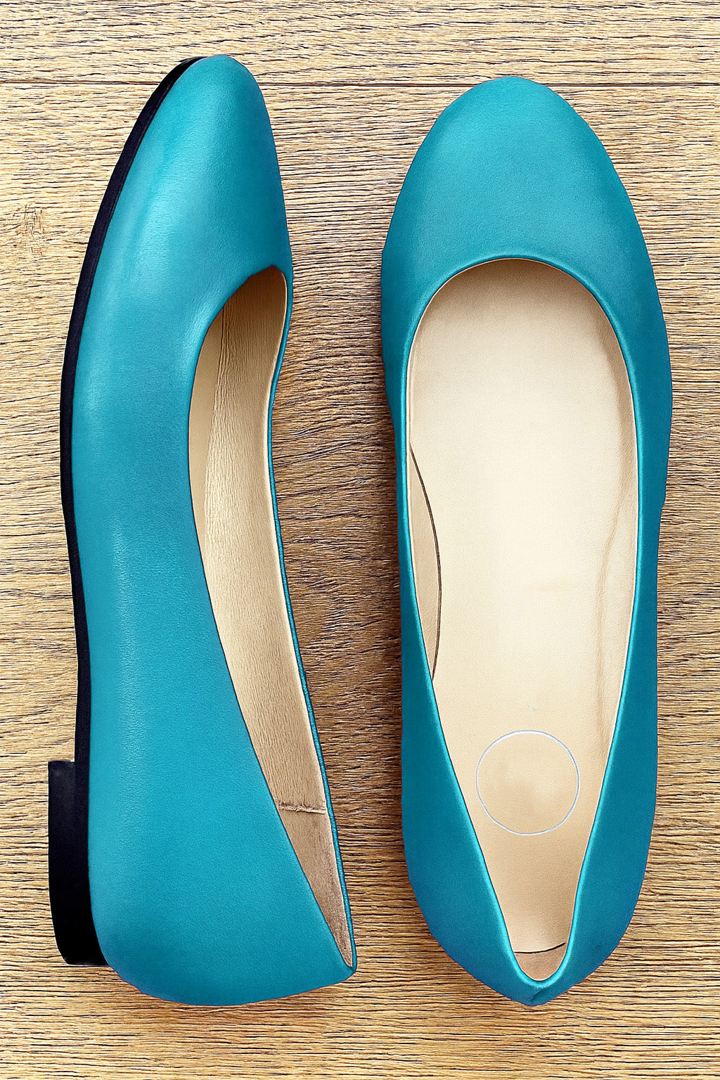 NOA LEATHER BLUE