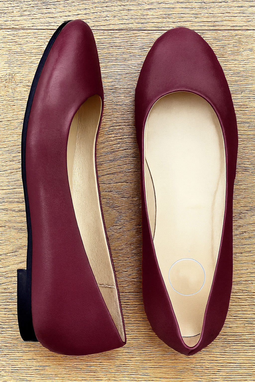 NOA BURGUNDY LEATHER