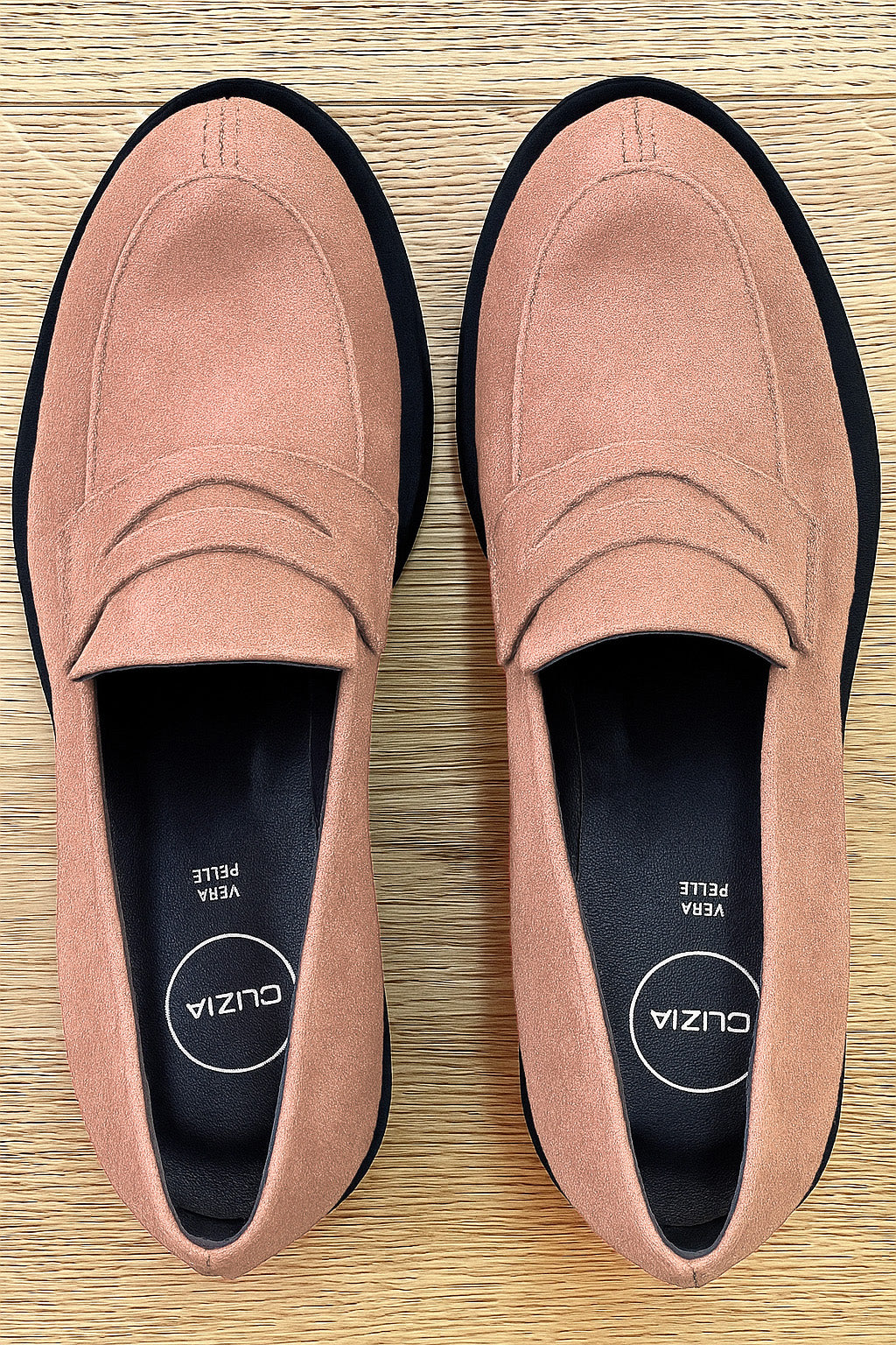 NELLY SUEDE NUDE