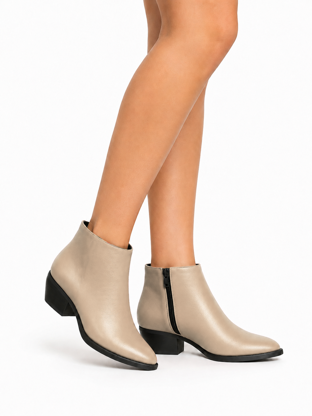 DANIEL TAUPE LEATHER