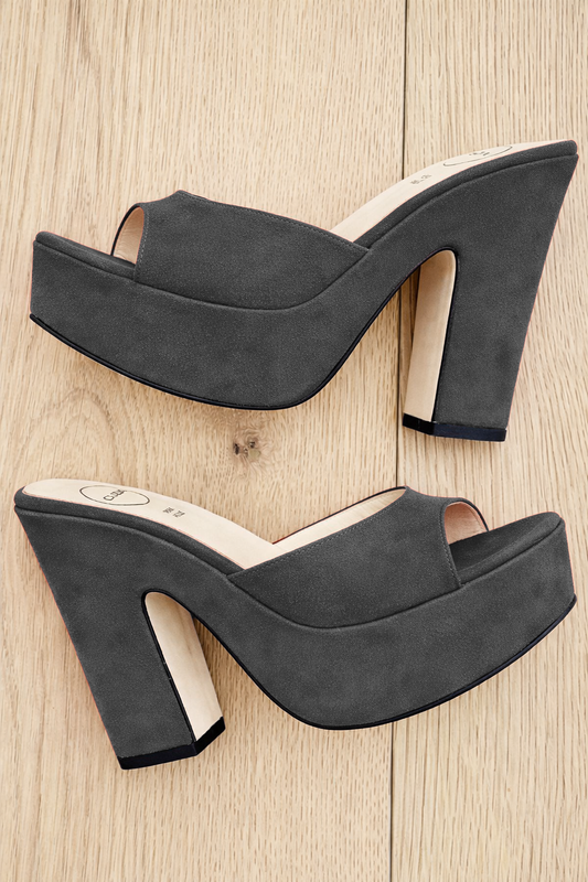 LIPSEY GREY SUEDE