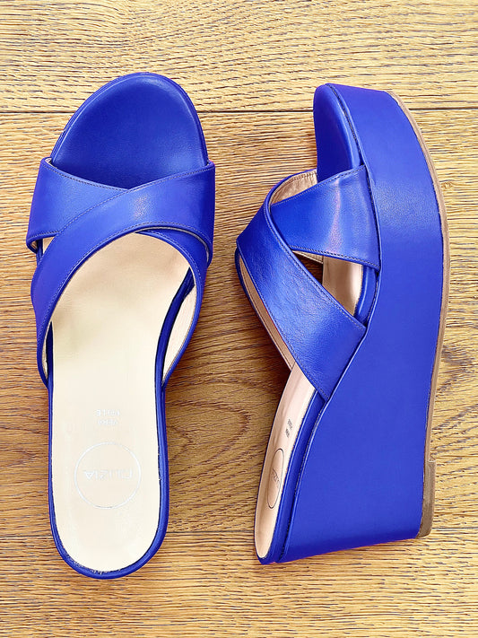 DAGO LEATHER BLUETTE