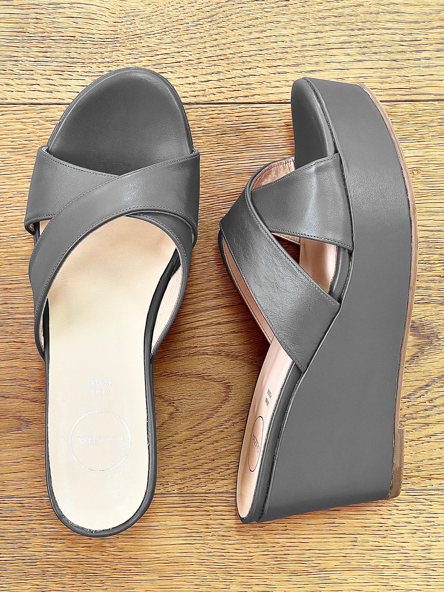 DAGO LEATHER GRAY