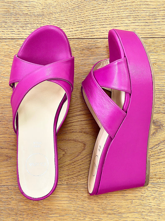 DAGO LEATHER FUCHSIA