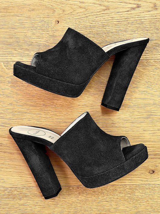 BLACK SUEDE LEWIS