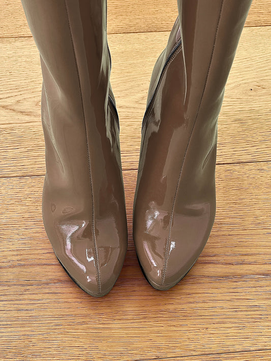 URSULA TAUPE PATENT LEATHER