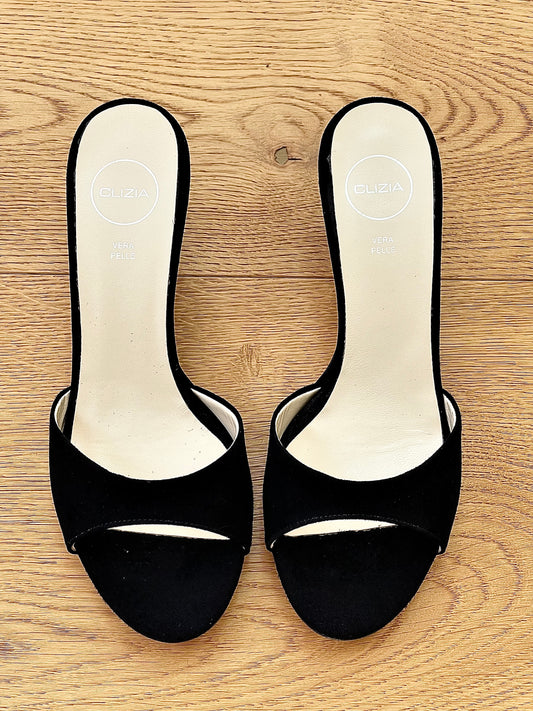 YUDI BLACK SUEDE