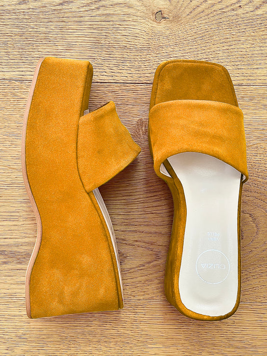 CONNIE YELLOW SUEDE
