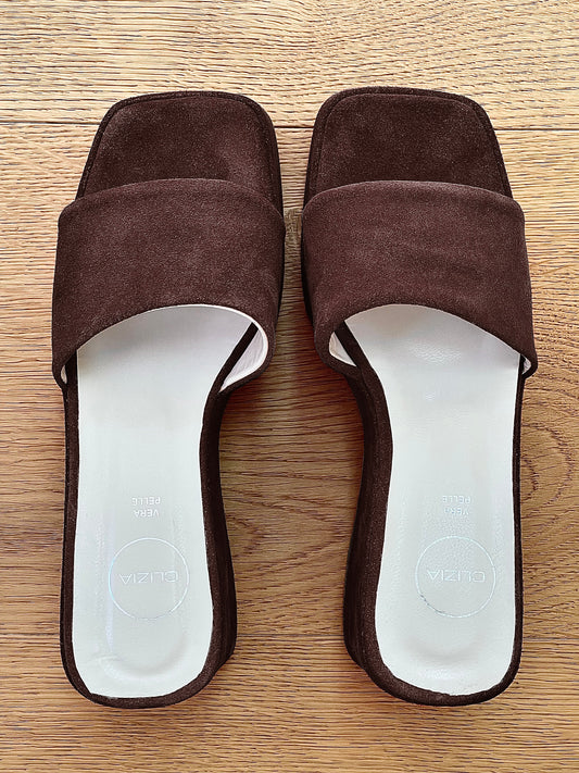 CONNIE BROWN SUEDE