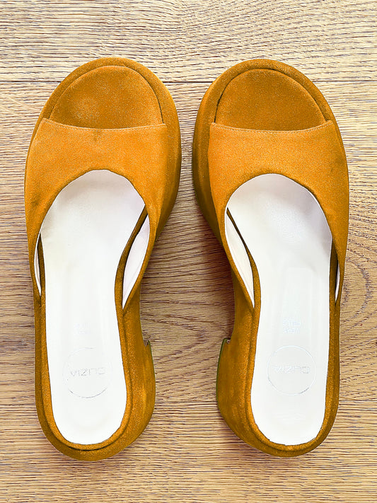 JACKIE YELLOW SUEDE