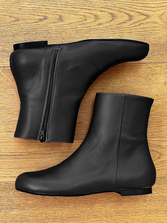 KOEN LEATHER BLACK