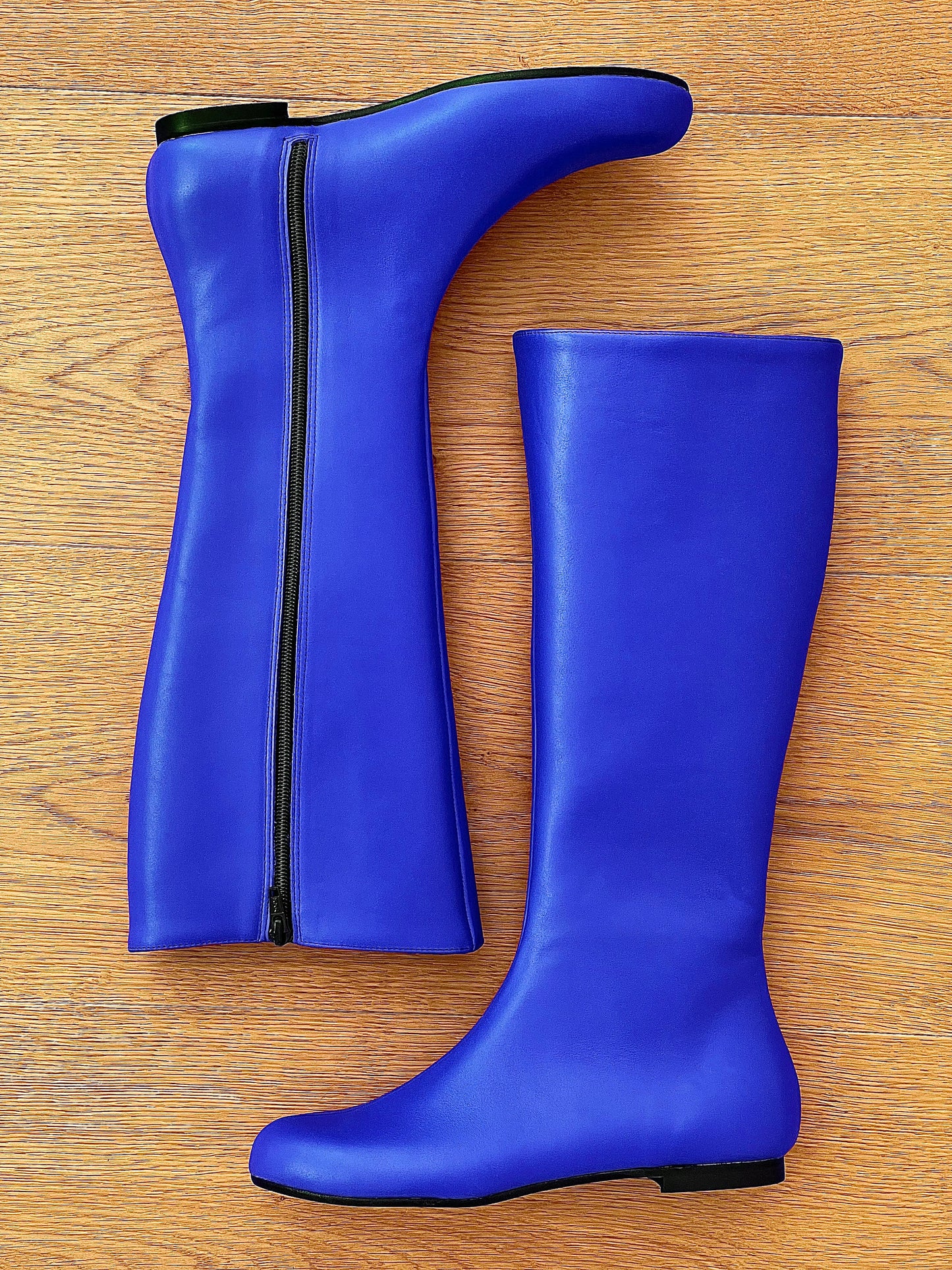 JONAS BLUETTE LEATHER