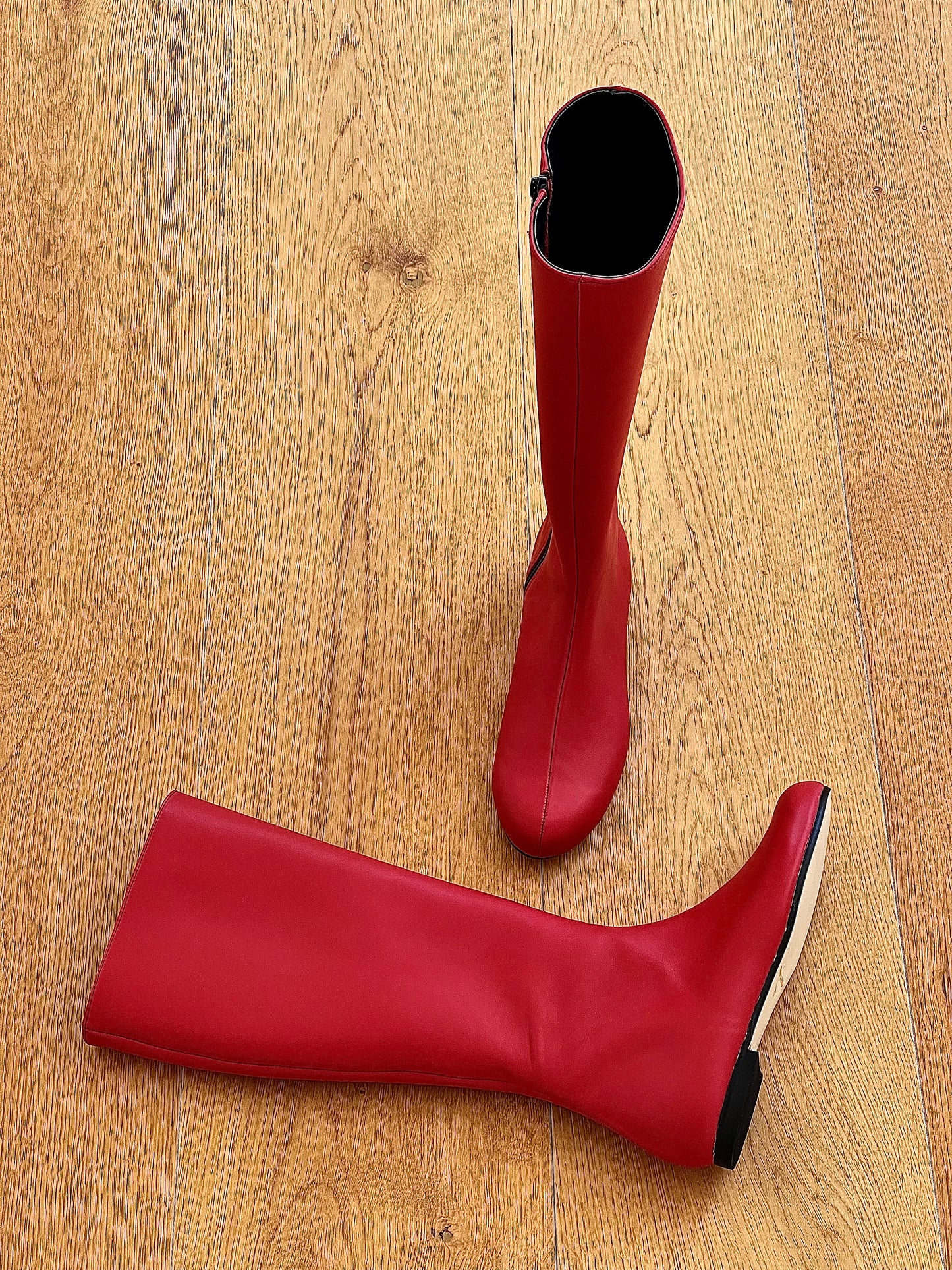 JONAS LEATHER RED