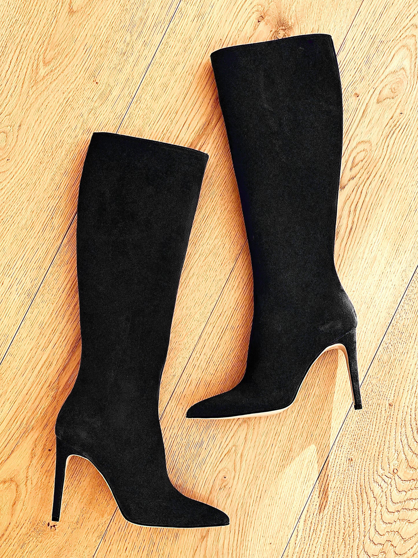KELLY BLACK SUEDE