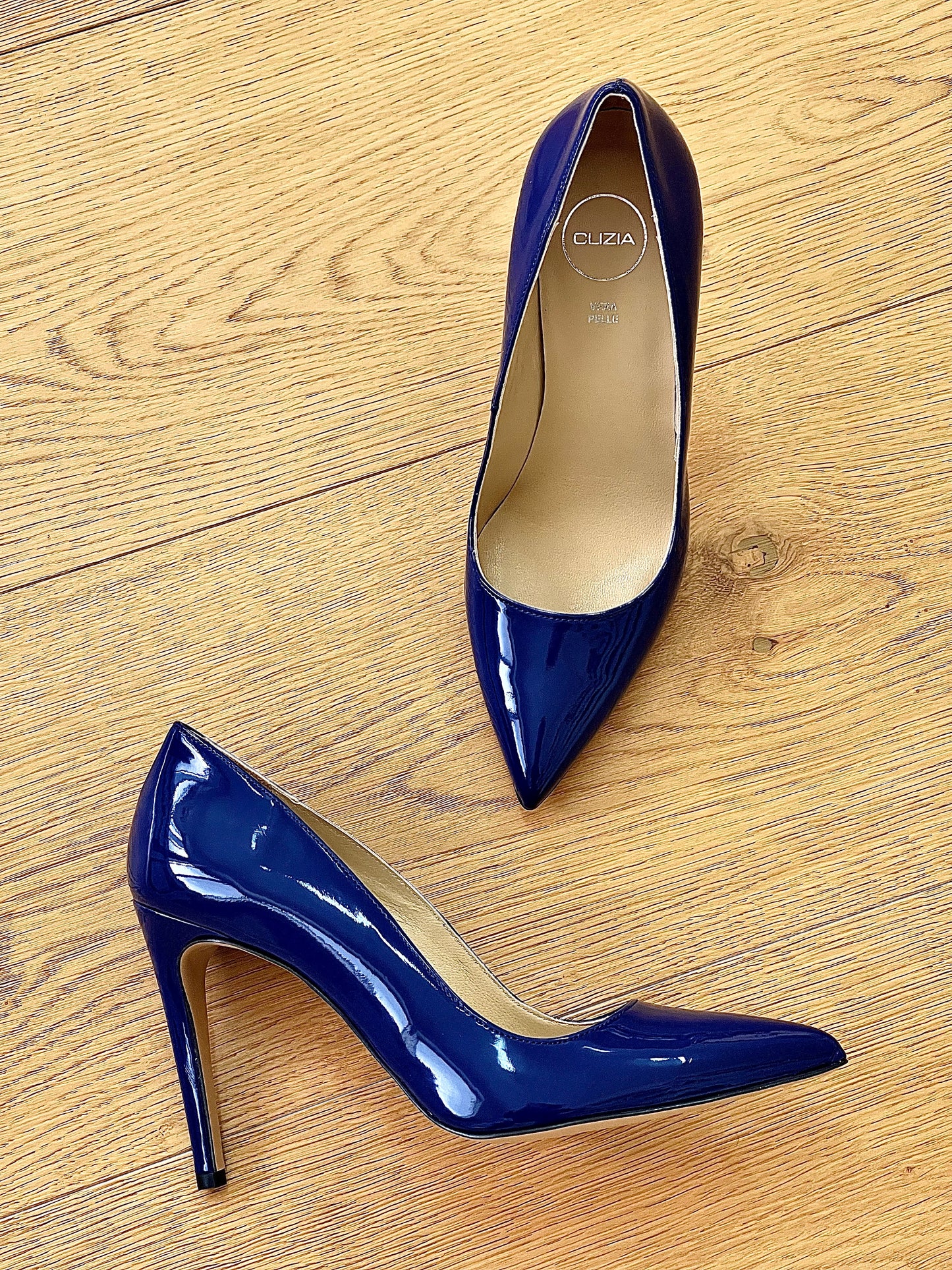 NOE BLUE PATENT LEATHER