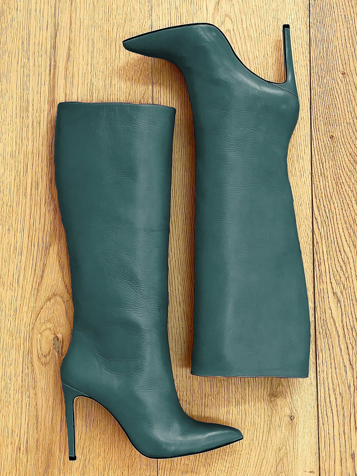 JUANA LEATHER BOTTLE