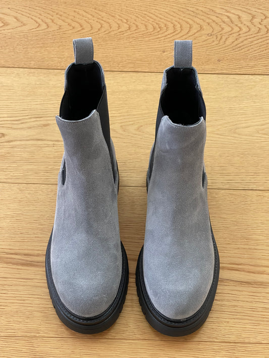 KAREN SUEDE GRAY