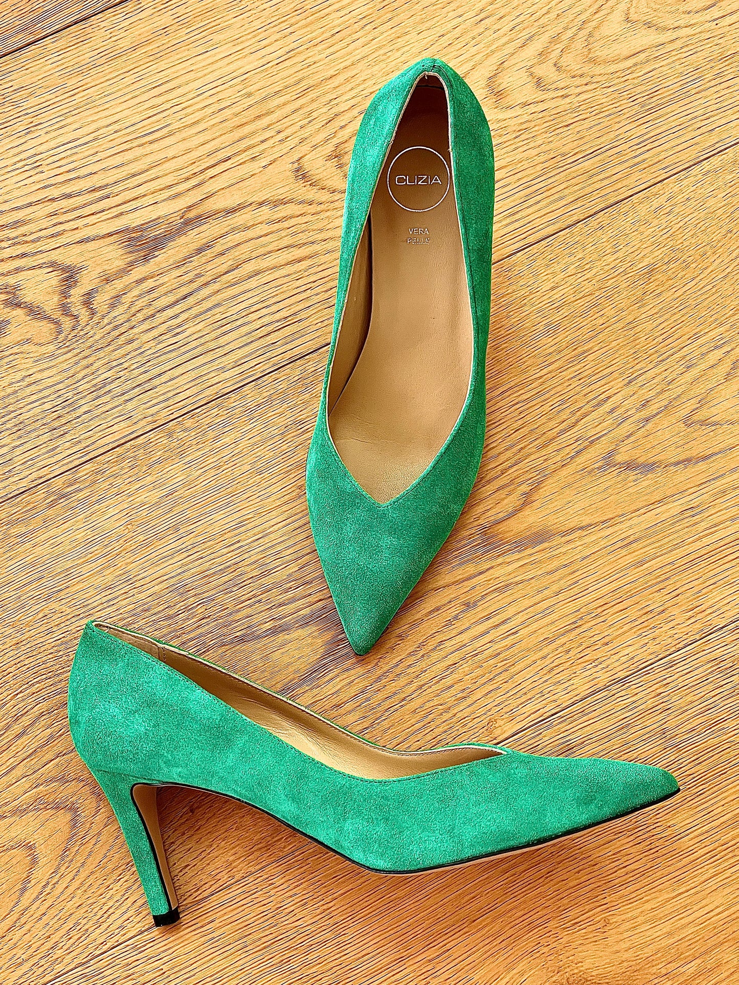 ASHLEY GREEN SUEDE