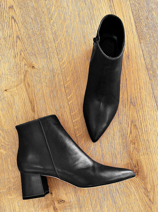 RIO BLACK LEATHER