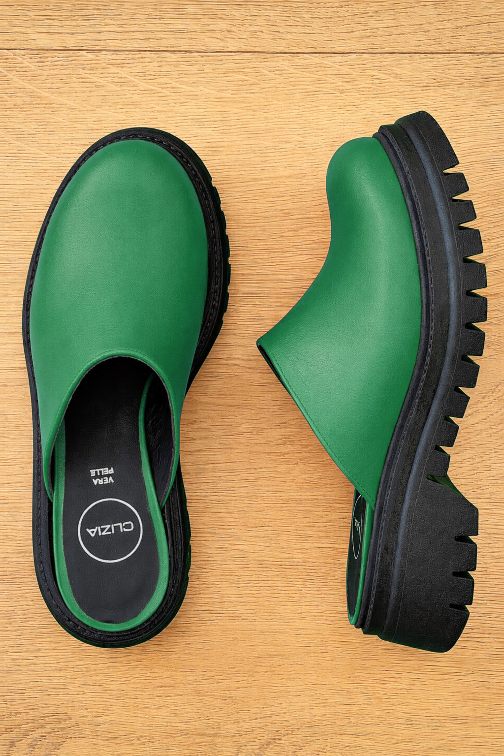EXOTIC GREEN LEATHER