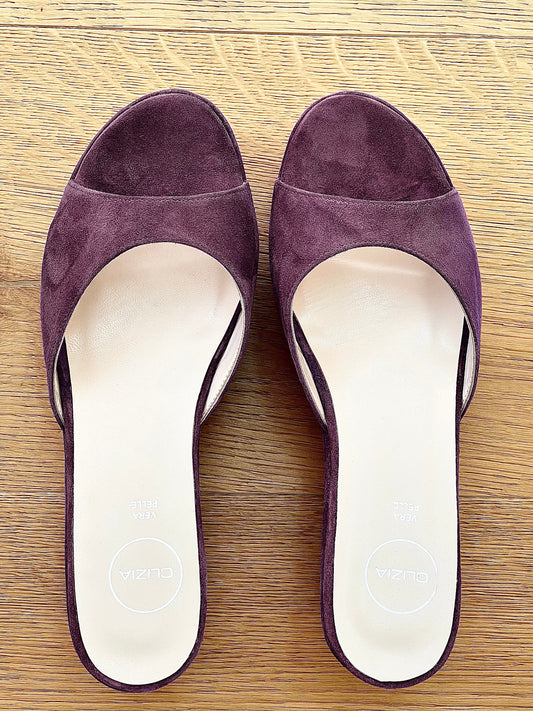 VENUS BURGUNDY SUEDE