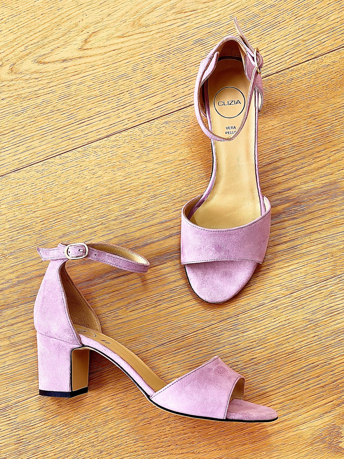 JENNY LILAC SUEDE