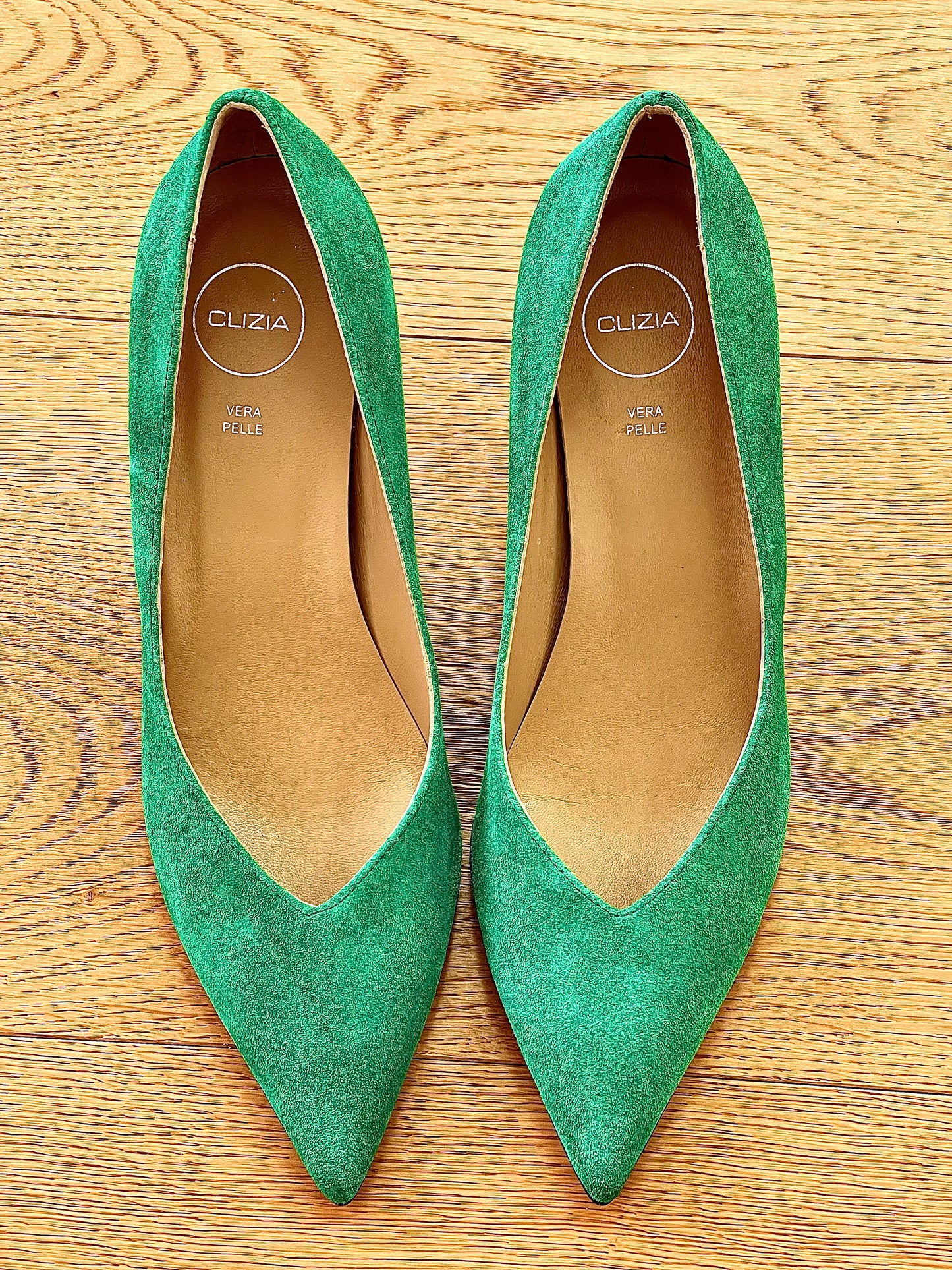 ASHLEY GREEN SUEDE