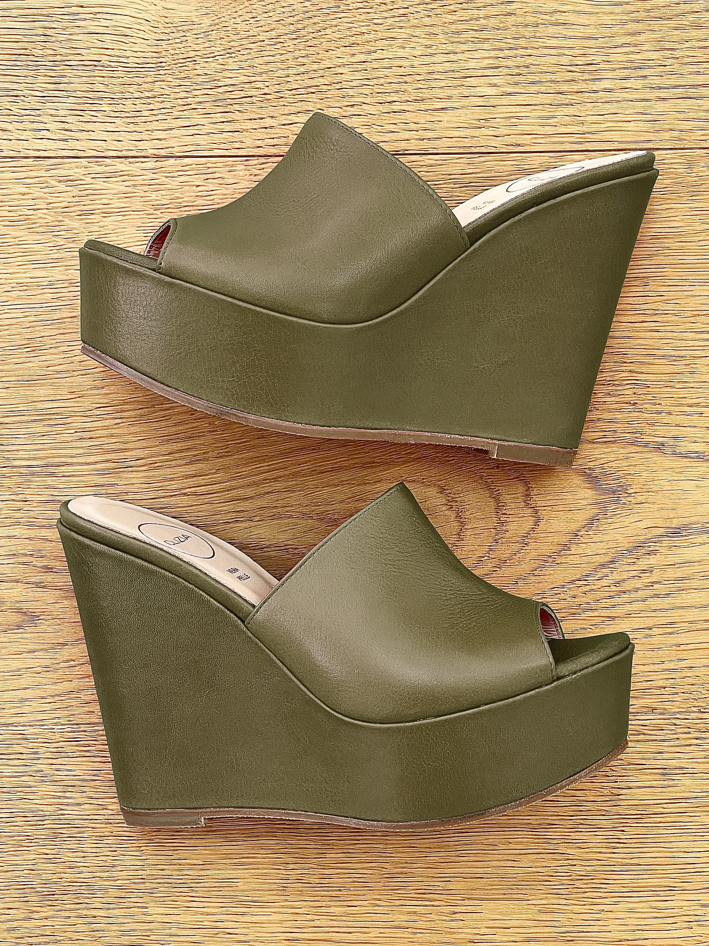 EMMA KHAKI LEATHER