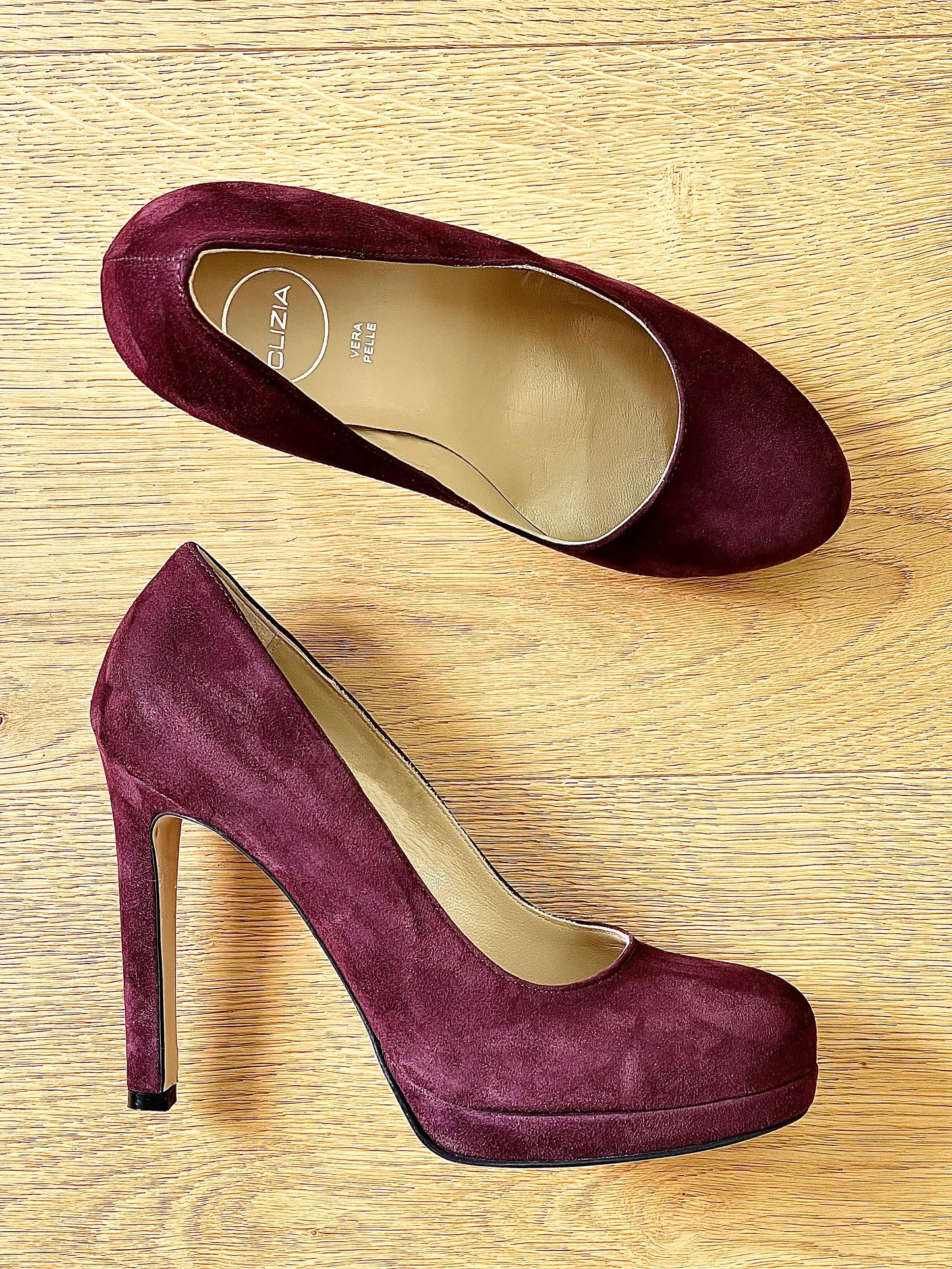 ANNA BURGUNDY SUEDE