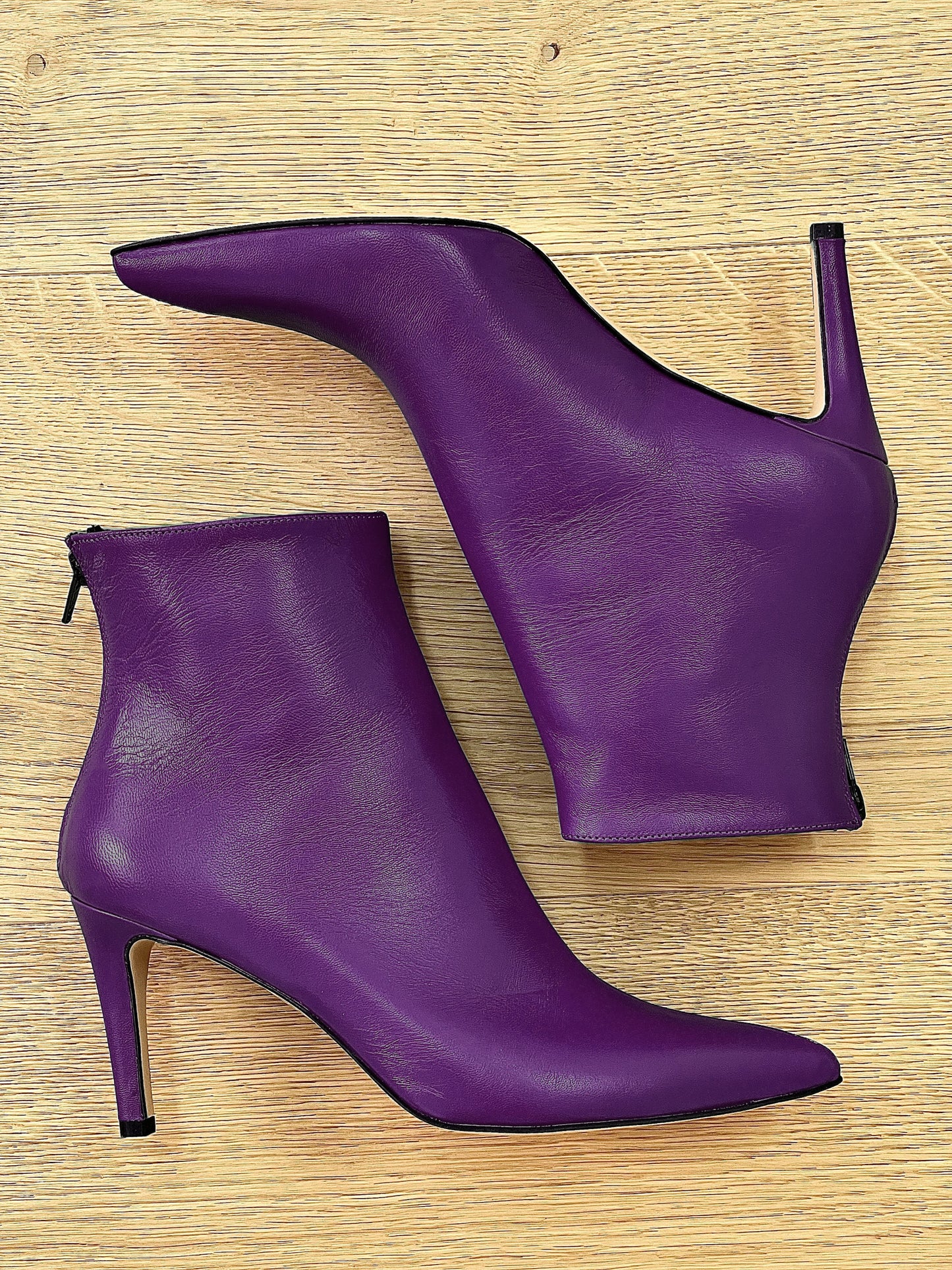 IRIS PURPLE LEATHER