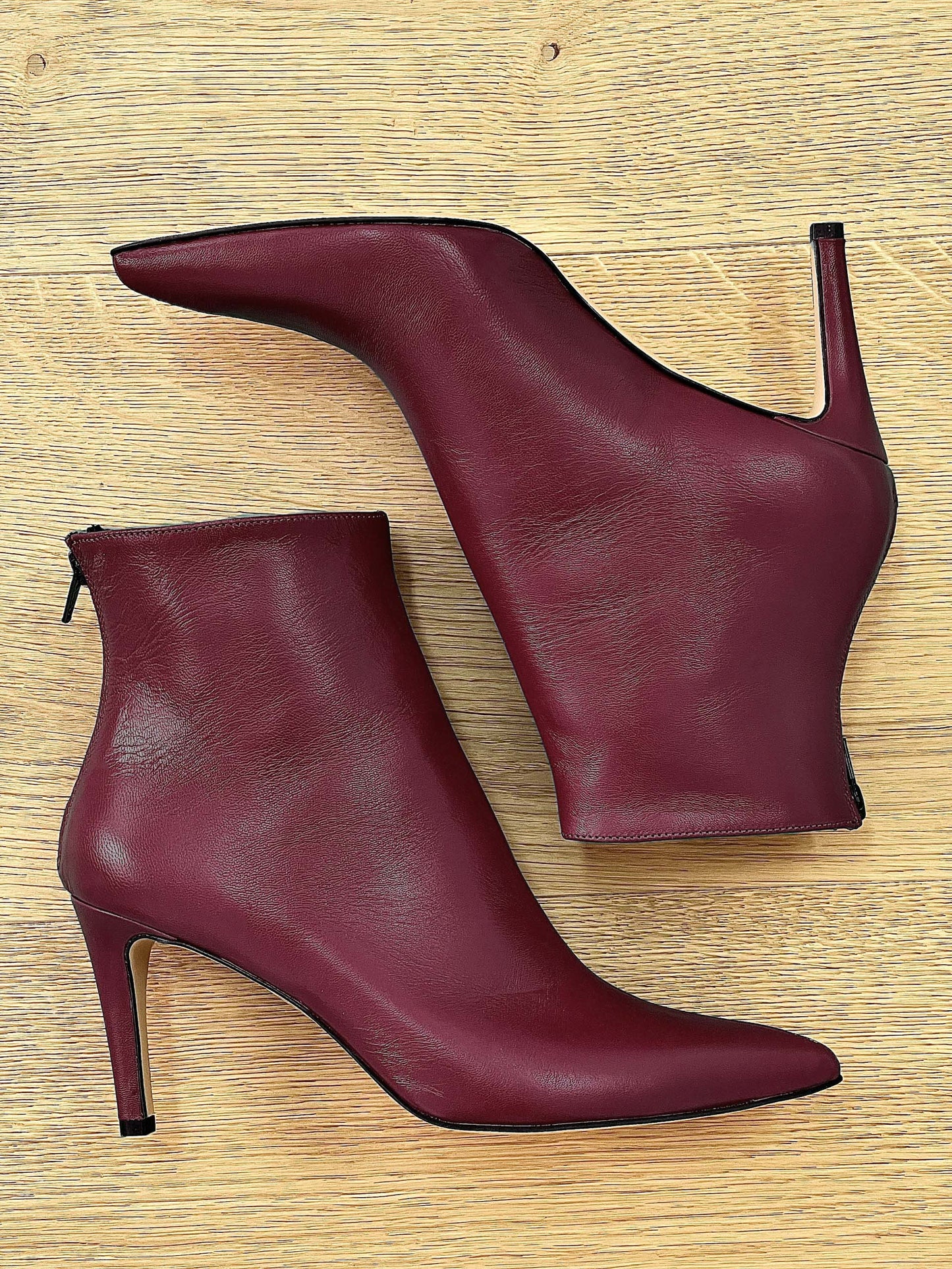 IRIS BURGUNDY LEATHER