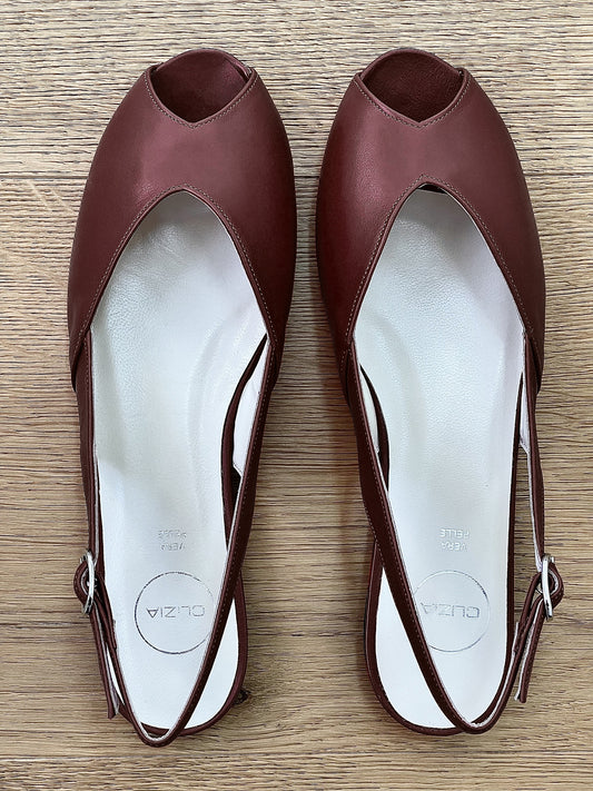 CECIL BROWN LEATHER