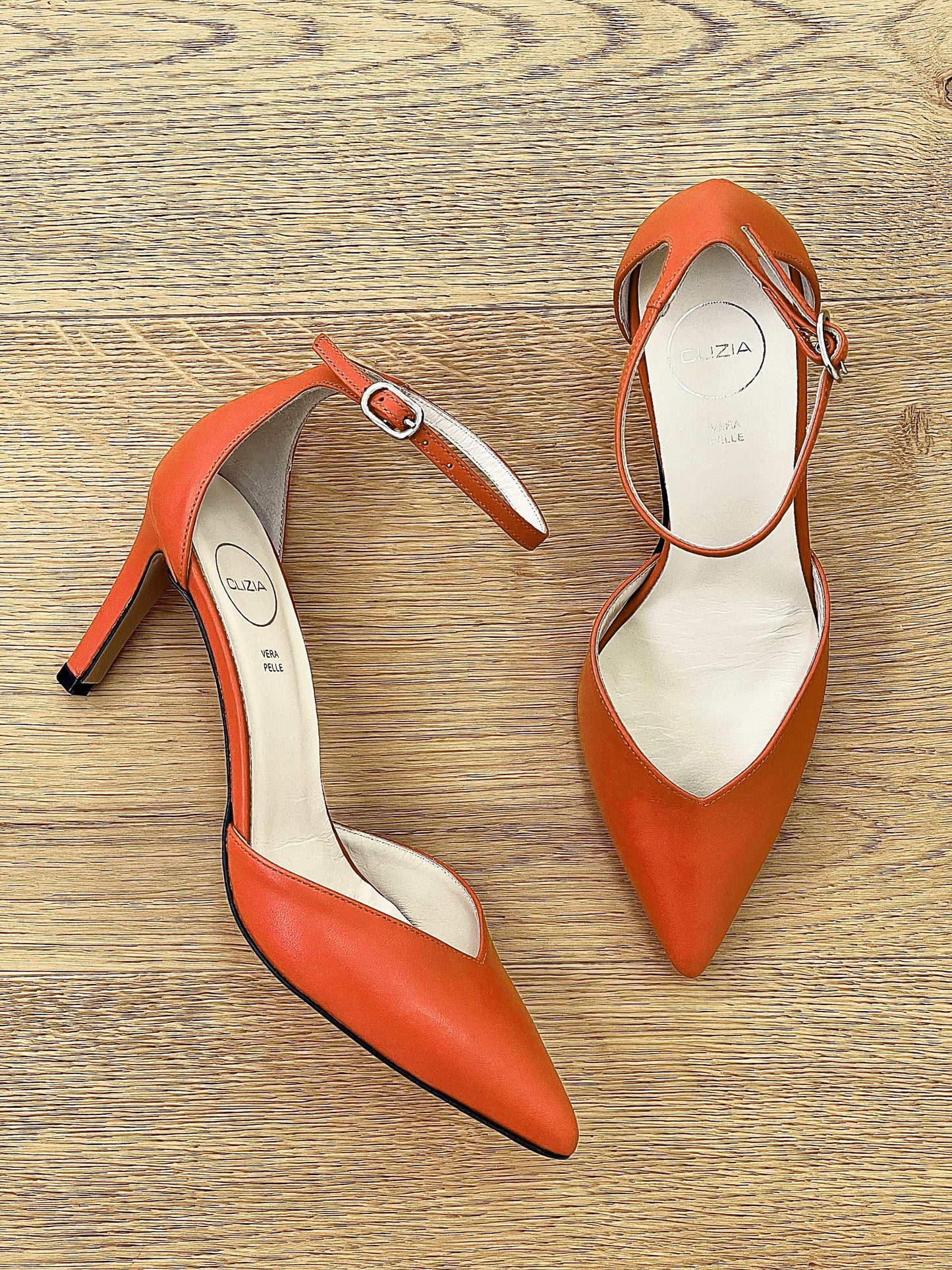 ADA ORANGE LEATHER