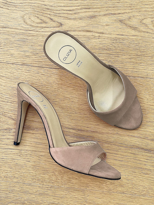 INES DOVE GREY SUEDE